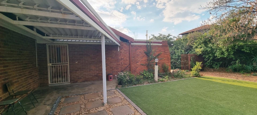 3 Bedroom Property for Sale in Langenhovenpark Free State